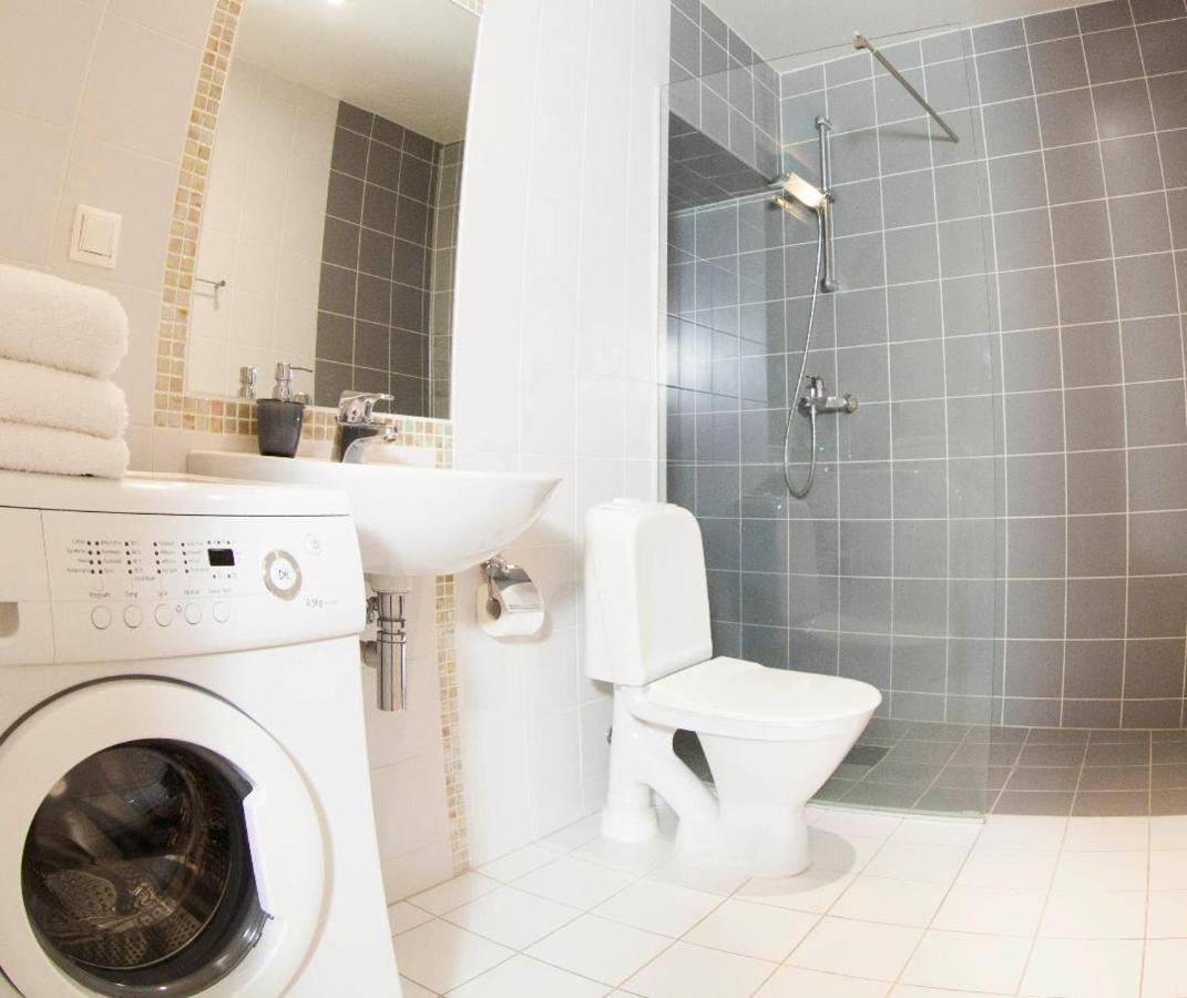 Cozy Apartment In Old Town Tallinn Ngoại thất bức ảnh