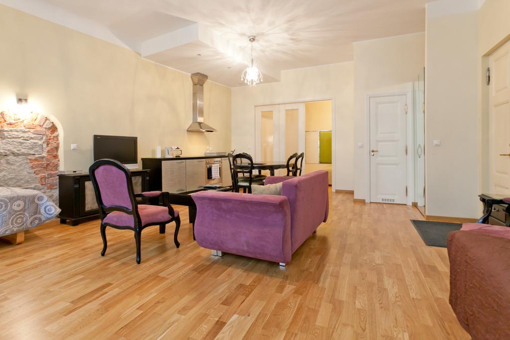 Cozy Apartment In Old Town Tallinn Ngoại thất bức ảnh